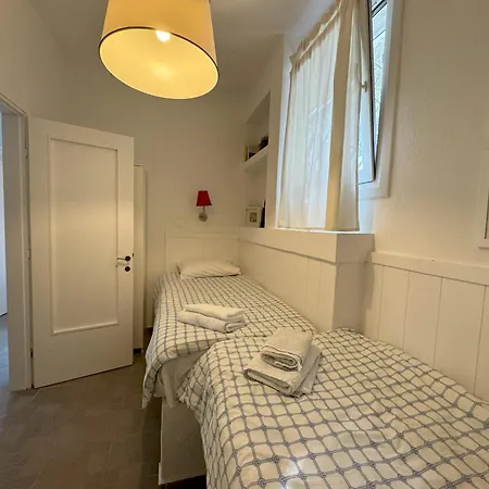 Philippos 2 Apartment Diaporos